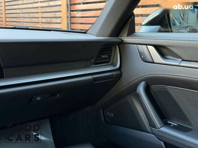 Порше 911, объемом двигателя 3 л и пробегом 9 тыс. км за 154999 $, фото 29 на Automoto.ua