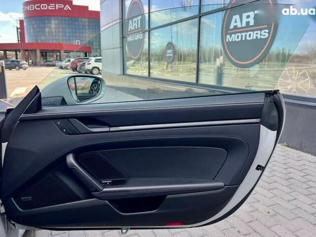 Порше 911, объемом двигателя 3 л и пробегом 6 тыс. км за 189999 $, фото 28 на Automoto.ua