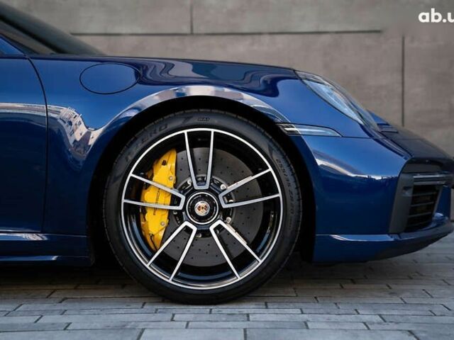 Порше 911, объемом двигателя 3.8 л и пробегом 2 тыс. км за 329000 $, фото 6 на Automoto.ua