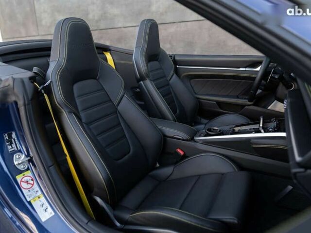 Порше 911, об'ємом двигуна 3.8 л та пробігом 1 тис. км за 333000 $, фото 28 на Automoto.ua