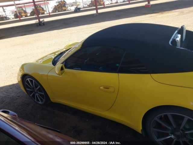 Желтый Порше 911, объемом двигателя 0 л и пробегом 59 тыс. км за 25000 $, фото 13 на Automoto.ua