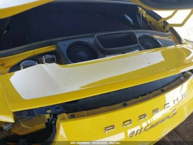 Желтый Порше 911, объемом двигателя 0 л и пробегом 59 тыс. км за 25000 $, фото 9 на Automoto.ua