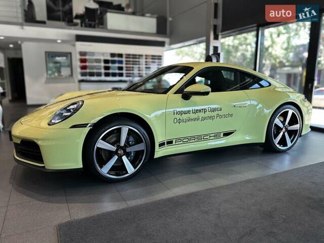 Жовтий Порше 911, об'ємом двигуна 2.98 л та пробігом 3 тис. км за 199900 $, фото 10 на Automoto.ua