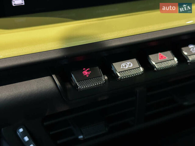 Жовтий Порше 911, об'ємом двигуна 2.98 л та пробігом 3 тис. км за 199900 $, фото 26 на Automoto.ua