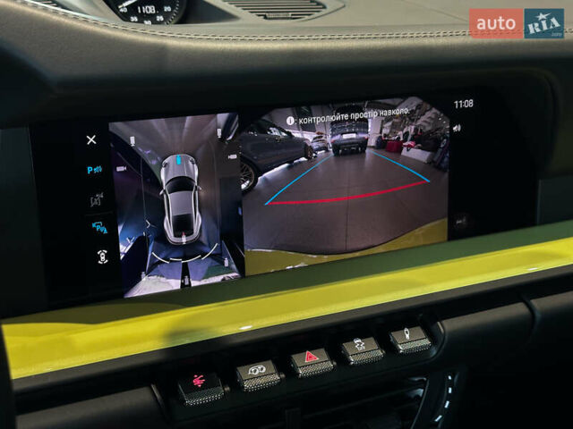 Жовтий Порше 911, об'ємом двигуна 2.98 л та пробігом 3 тис. км за 199900 $, фото 24 на Automoto.ua