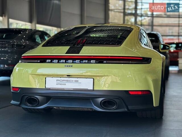 Жовтий Порше 911, об'ємом двигуна 2.98 л та пробігом 3 тис. км за 199900 $, фото 4 на Automoto.ua