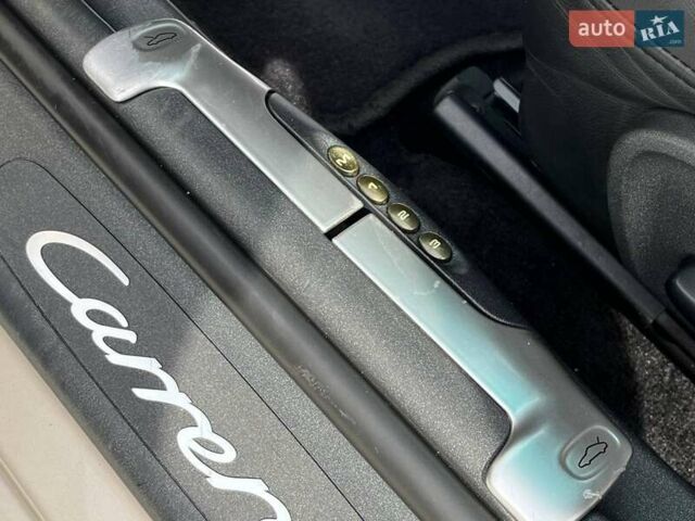 Сірий Порше 911, об'ємом двигуна 3.4 л та пробігом 155 тис. км за 37490 $, фото 20 на Automoto.ua