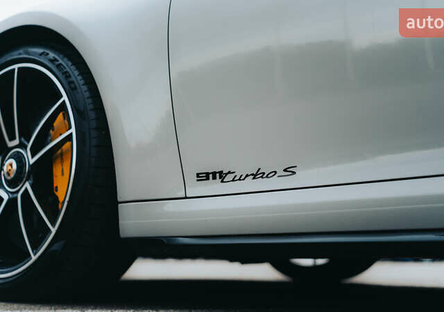 Серый Порше 911, объемом двигателя 3.75 л и пробегом 50 тыс. км за 270000 $, фото 14 на Automoto.ua