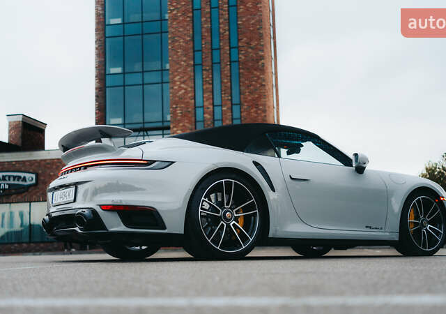 Серый Порше 911, объемом двигателя 3.75 л и пробегом 50 тыс. км за 270000 $, фото 21 на Automoto.ua