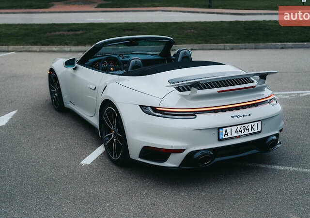 Серый Порше 911, объемом двигателя 3.75 л и пробегом 50 тыс. км за 270000 $, фото 3 на Automoto.ua