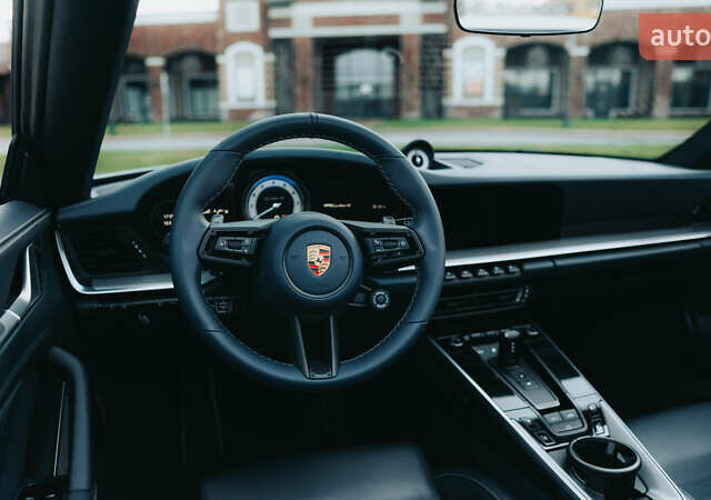 Серый Порше 911, объемом двигателя 3.75 л и пробегом 50 тыс. км за 270000 $, фото 26 на Automoto.ua