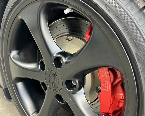 Серый Порше 911, объемом двигателя 3.6 л и пробегом 23 тыс. км за 95000 $, фото 26 на Automoto.ua