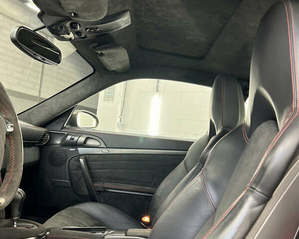 Серый Порше 911, объемом двигателя 3.6 л и пробегом 23 тыс. км за 95000 $, фото 16 на Automoto.ua