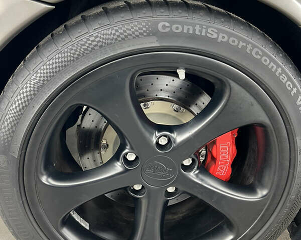 Серый Порше 911, объемом двигателя 3.6 л и пробегом 23 тыс. км за 95000 $, фото 29 на Automoto.ua