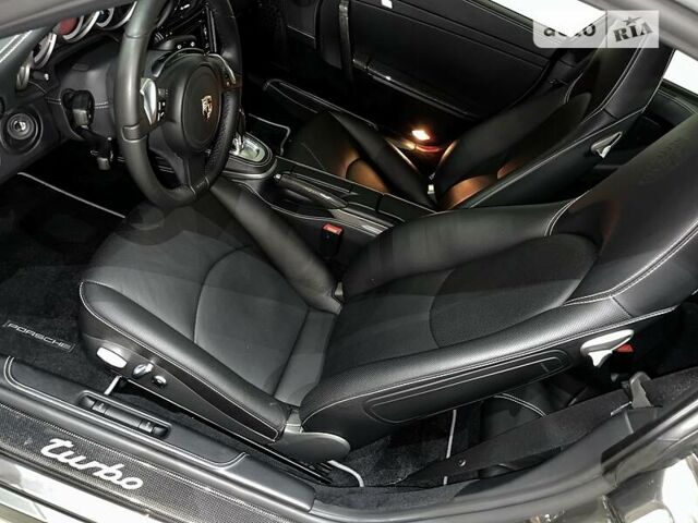 Сірий Порше 911, об'ємом двигуна 3.8 л та пробігом 28 тис. км за 99911 $, фото 7 на Automoto.ua