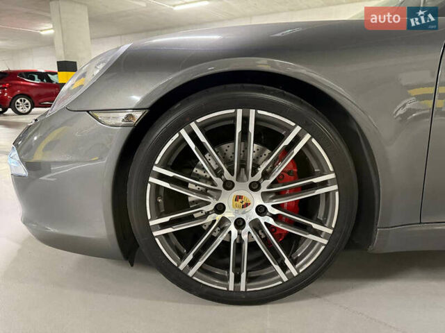 Серый Порше 911, объемом двигателя 3.8 л и пробегом 80 тыс. км за 71000 $, фото 5 на Automoto.ua