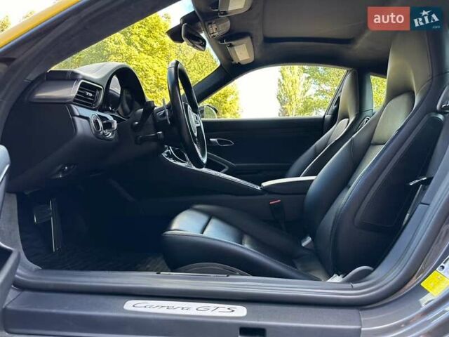 Сірий Порше 911, об'ємом двигуна 2.98 л та пробігом 49 тис. км за 97000 $, фото 13 на Automoto.ua