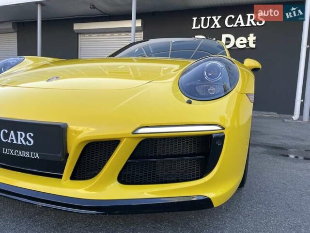 Серый Порше 911, объемом двигателя 2.98 л и пробегом 55 тыс. км за 109900 $, фото 5 на Automoto.ua