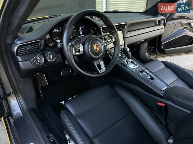 Серый Порше 911, объемом двигателя 2.98 л и пробегом 54 тыс. км за 109900 $, фото 50 на Automoto.ua