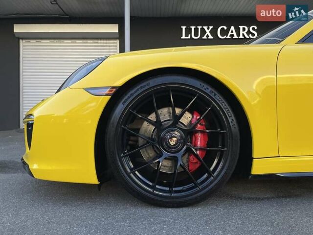 Серый Порше 911, объемом двигателя 2.98 л и пробегом 55 тыс. км за 109900 $, фото 33 на Automoto.ua