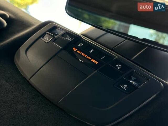 Сірий Порше 911, об'ємом двигуна 2.98 л та пробігом 49 тис. км за 97000 $, фото 28 на Automoto.ua