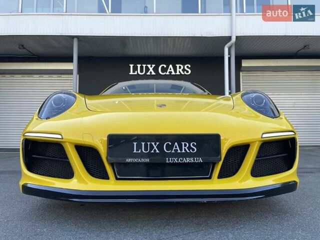 Серый Порше 911, объемом двигателя 2.98 л и пробегом 54 тыс. км за 109900 $, фото 3 на Automoto.ua