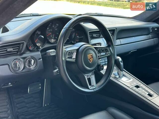 Сірий Порше 911, об'ємом двигуна 2.98 л та пробігом 49 тис. км за 97000 $, фото 14 на Automoto.ua