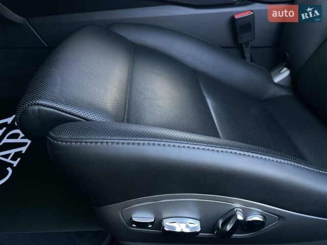 Серый Порше 911, объемом двигателя 2.98 л и пробегом 54 тыс. км за 109900 $, фото 53 на Automoto.ua