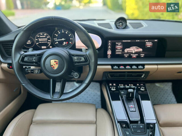 Серый Порше 911, объемом двигателя 2.98 л и пробегом 29 тыс. км за 115000 $, фото 52 на Automoto.ua