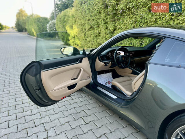 Серый Порше 911, объемом двигателя 2.98 л и пробегом 29 тыс. км за 115000 $, фото 39 на Automoto.ua