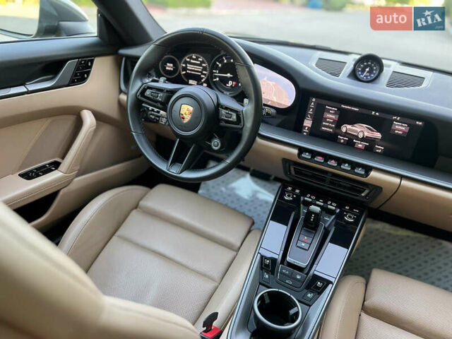 Серый Порше 911, объемом двигателя 2.98 л и пробегом 29 тыс. км за 115000 $, фото 51 на Automoto.ua