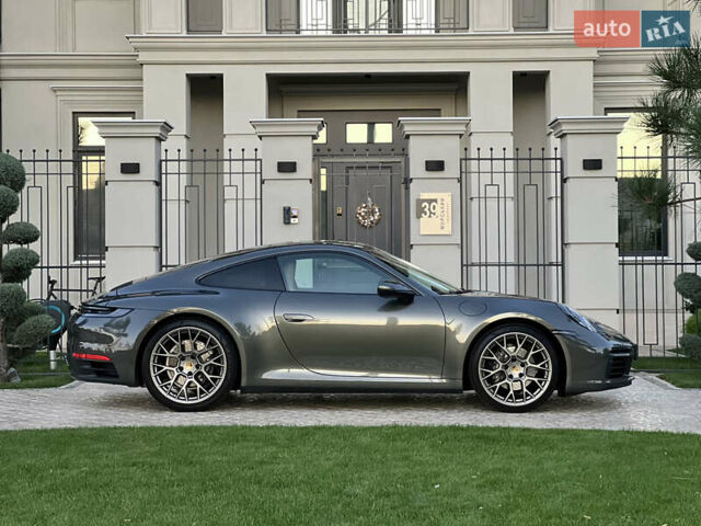 Серый Порше 911, объемом двигателя 2.98 л и пробегом 29 тыс. км за 115000 $, фото 24 на Automoto.ua