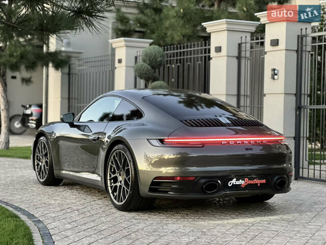 Серый Порше 911, объемом двигателя 2.98 л и пробегом 29 тыс. км за 115000 $, фото 15 на Automoto.ua