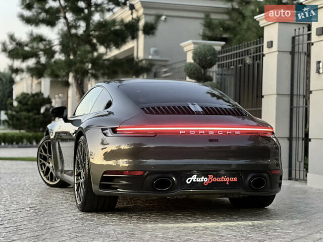 Серый Порше 911, объемом двигателя 2.98 л и пробегом 29 тыс. км за 115000 $, фото 16 на Automoto.ua