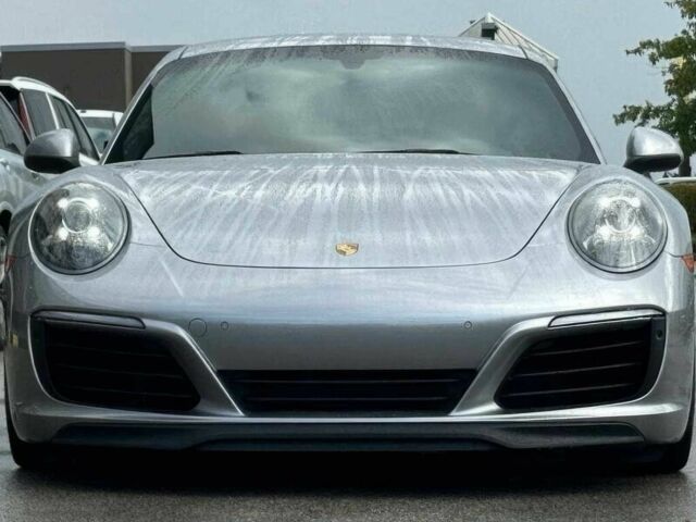 Серый Порше 911, объемом двигателя 3 л и пробегом 42 тыс. км за 55000 $, фото 1 на Automoto.ua