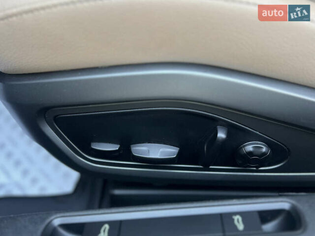 Серый Порше 911, объемом двигателя 2.98 л и пробегом 29 тыс. км за 115000 $, фото 44 на Automoto.ua