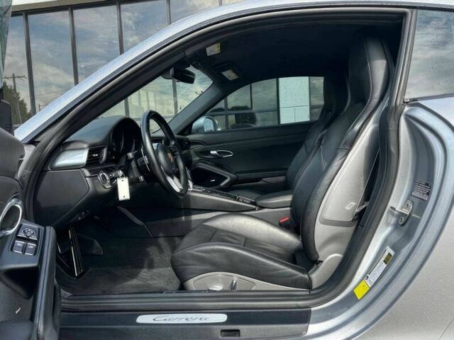 Серый Порше 911, объемом двигателя 3 л и пробегом 42 тыс. км за 55000 $, фото 7 на Automoto.ua