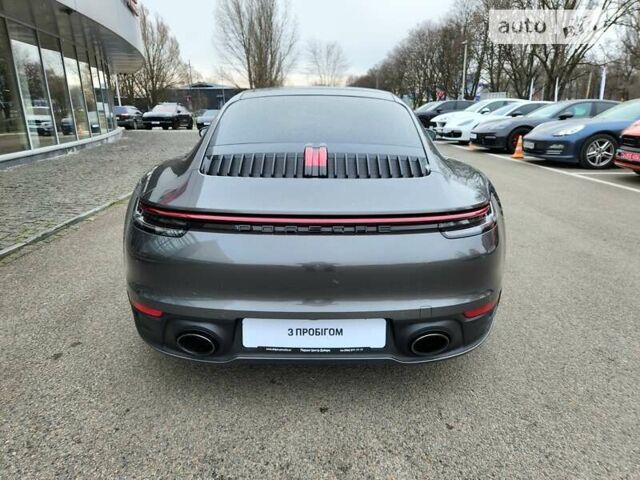 Сірий Порше 911, об'ємом двигуна 2.98 л та пробігом 9 тис. км за 184000 $, фото 8 на Automoto.ua