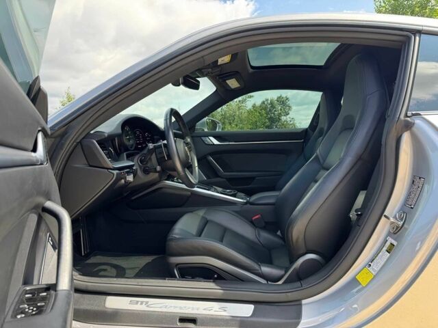 Сірий Порше 911, об'ємом двигуна 3 л та пробігом 43 тис. км за 39000 $, фото 8 на Automoto.ua