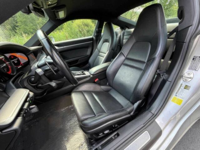 Серый Порше 911, объемом двигателя 3 л и пробегом 27 тыс. км за 58000 $, фото 9 на Automoto.ua