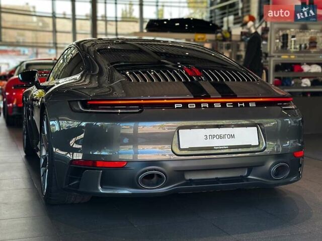 Серый Порше 911, объемом двигателя 2.98 л и пробегом 18 тыс. км за 175000 $, фото 6 на Automoto.ua