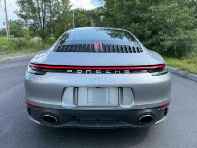 Серый Порше 911, объемом двигателя 3 л и пробегом 27 тыс. км за 58000 $, фото 6 на Automoto.ua