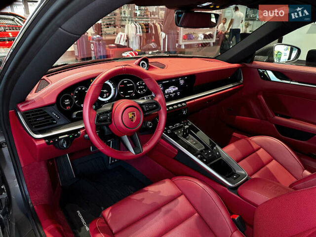 Серый Порше 911, объемом двигателя 2.98 л и пробегом 18 тыс. км за 175000 $, фото 19 на Automoto.ua