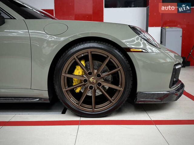 Серый Порше 911, объемом двигателя 2.98 л и пробегом 29 тыс. км за 150000 $, фото 3 на Automoto.ua