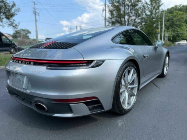 Серый Порше 911, объемом двигателя 3 л и пробегом 27 тыс. км за 58000 $, фото 7 на Automoto.ua