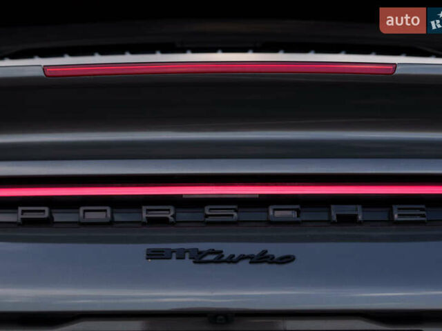 Сірий Порше 911, об'ємом двигуна 3.75 л та пробігом 26 тис. км за 305000 $, фото 8 на Automoto.ua