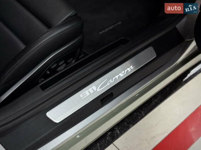 Серый Порше 911, объемом двигателя 2.98 л и пробегом 29 тыс. км за 150000 $, фото 7 на Automoto.ua
