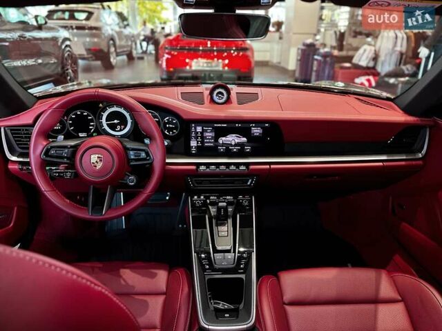 Серый Порше 911, объемом двигателя 2.98 л и пробегом 18 тыс. км за 175000 $, фото 37 на Automoto.ua