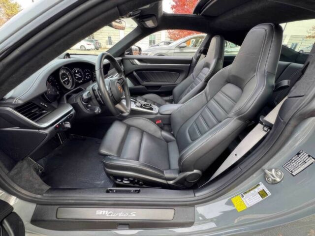Сірий Порше 911, об'ємом двигуна 3.8 л та пробігом 15 тис. км за 58000 $, фото 8 на Automoto.ua