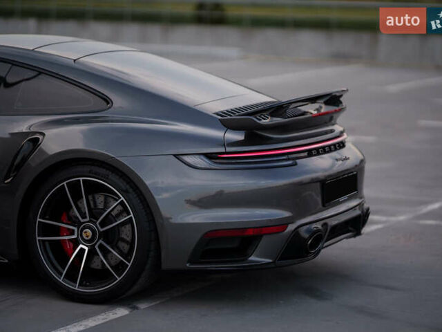 Сірий Порше 911, об'ємом двигуна 3.75 л та пробігом 26 тис. км за 305000 $, фото 5 на Automoto.ua